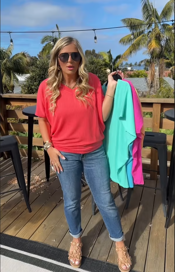 💥LAST DAY SALE 50% OFF💥Ultimate Comfort Style Women's V-Neck Summer T-Shirt 🌟