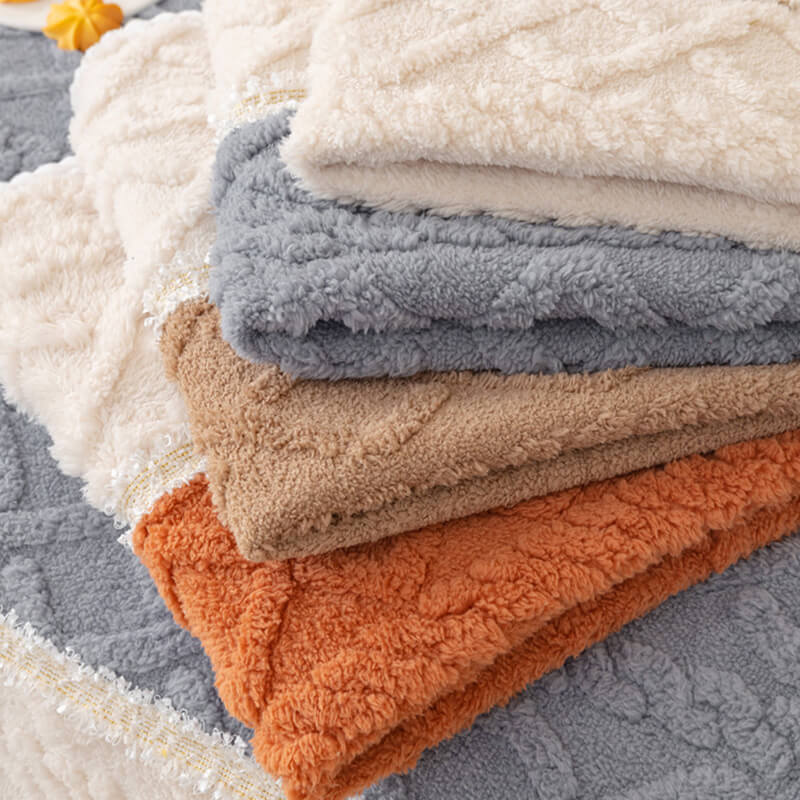 Nice gift*Anti slip fleece sofa cover