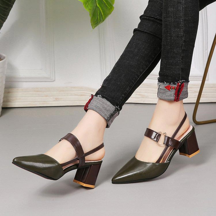Women's Stylish Pointed Toe Chunky High-heel Sandals