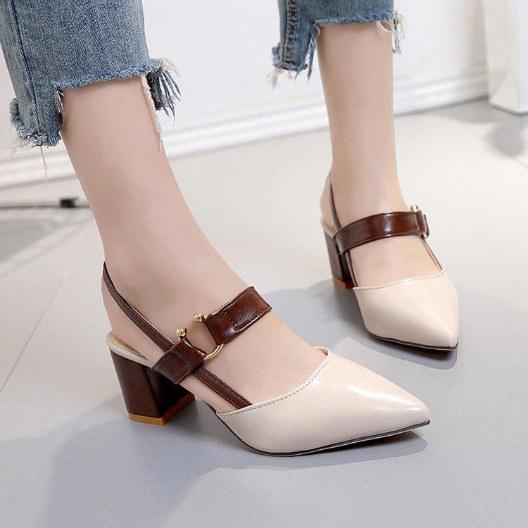 Women's Stylish Pointed Toe Chunky High-heel Sandals