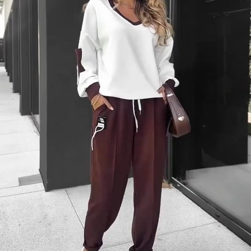 🔥Limited stock available 50% OFF🔥Color-Block Pullover Hoodie & Jogger Pants Set