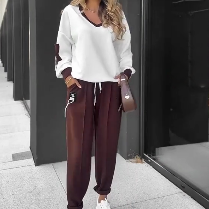 🔥Limited stock available 50% OFF🔥Color-Block Pullover Hoodie & Jogger Pants Set