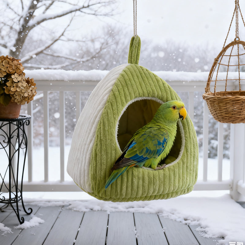 Hanging Bird Nest for Winter Warmth