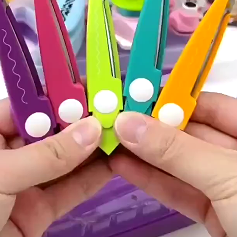 ✂️ Kit de artesanato criativo — Inclui moldes, ferramentas de corte e perfuradores!